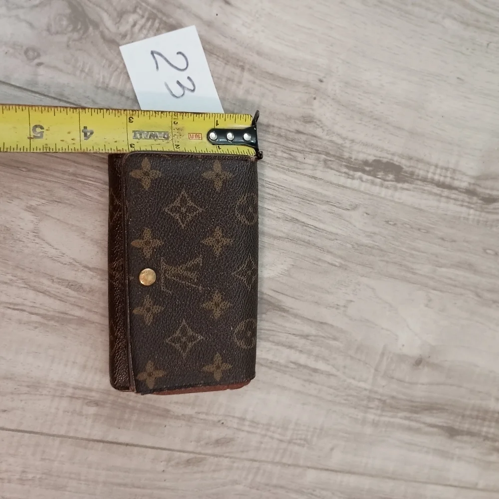 Louis Vuitton Monogram Porte Monnaie Tresor Wallet
